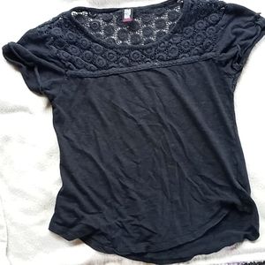 Grils back tee lace top